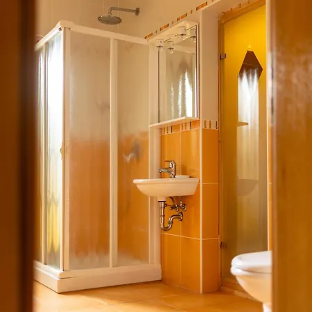 Javorova Dolina * Ravna Gora